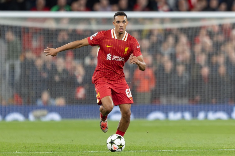 Tin tốt! Phóng viên: Alexander-Arnold tham gia buổi tập hôm nay của Liverpool